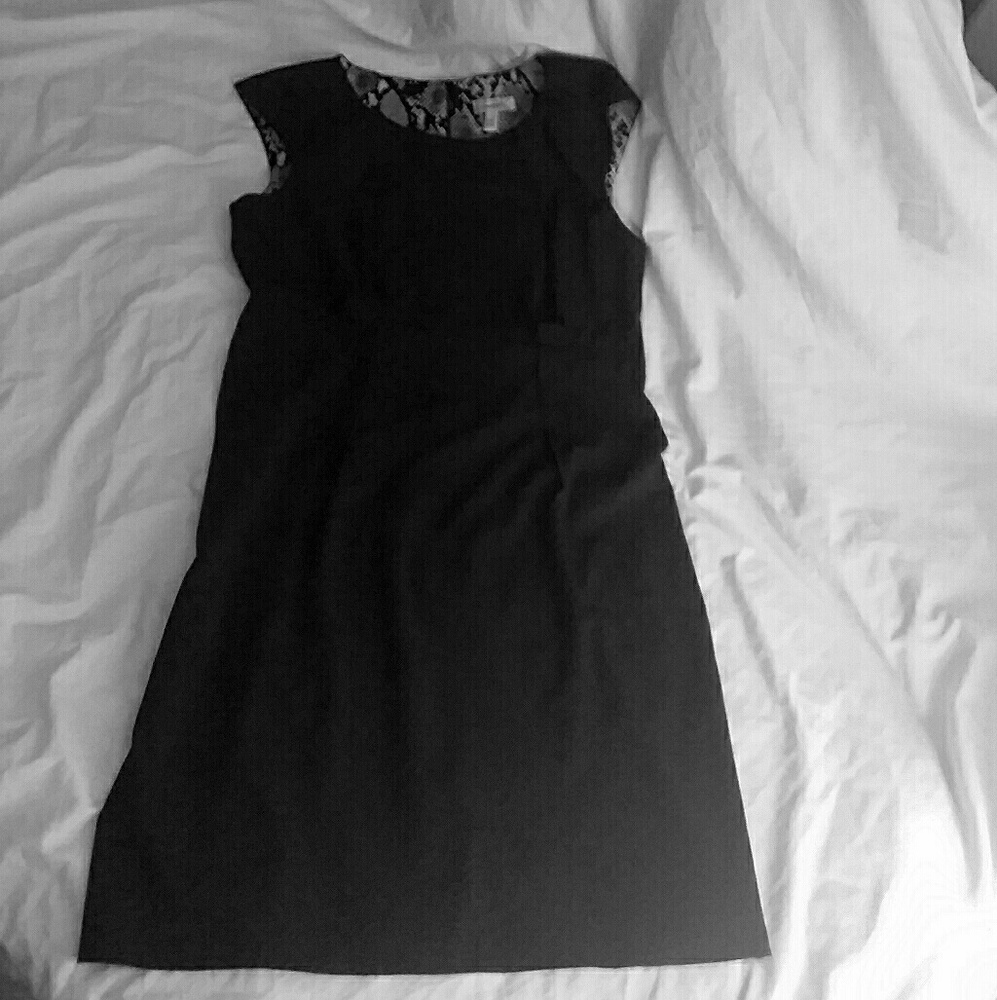 💖3/$20💖  EUC LBD